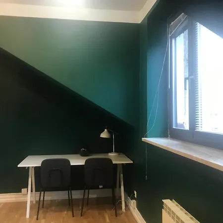 בית הארחה Saska ורשה